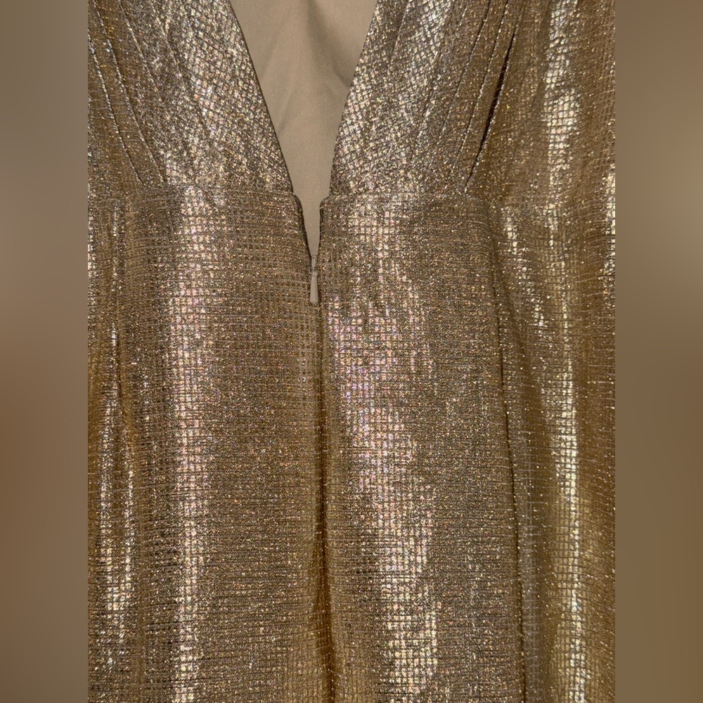 Hailey Paige Occasions Gold Cashmere V back strap ruched waist Style 5954 sz 22 - Picture 15 of 16